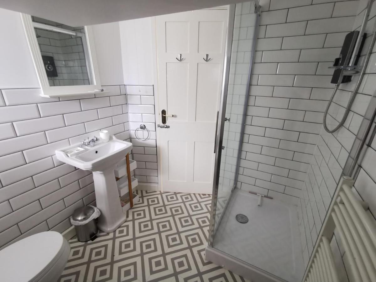 Eldon Row - Stylish Character Apartments - Central Location 1 & 2 Bed Available Dolgellau Zewnętrze zdjęcie