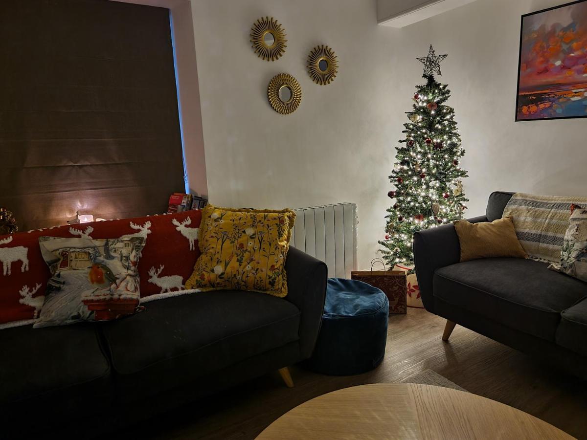 Eldon Row - Stylish Character Apartments - Central Location 1 & 2 Bed Available Dolgellau Zewnętrze zdjęcie